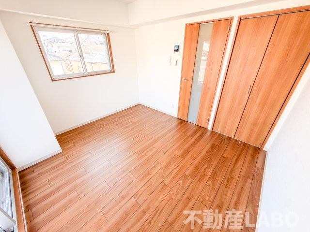千葉・住吉の内装