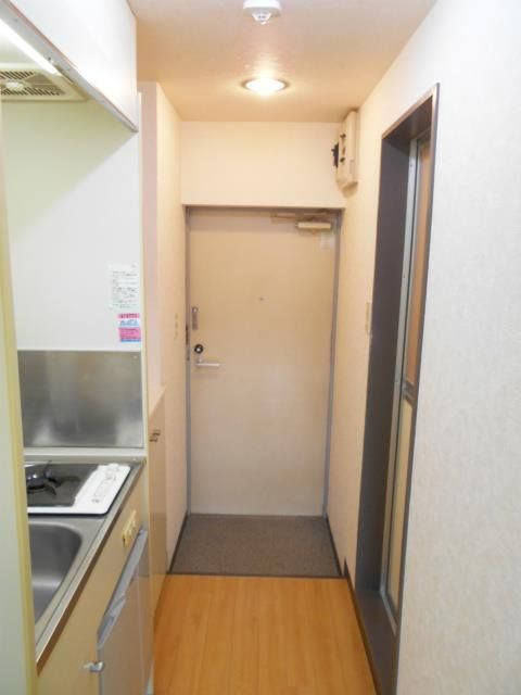 ベルライト能見台の玄関