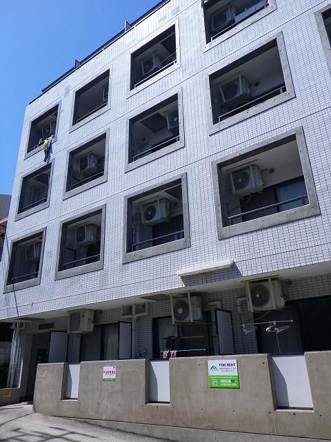 ベルライト能見台の外観