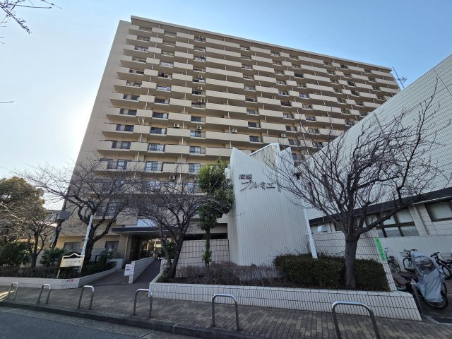 綾瀬プルミエの外観|東側