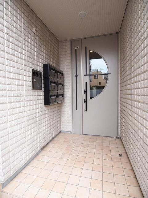 オリーブコートのエントランス