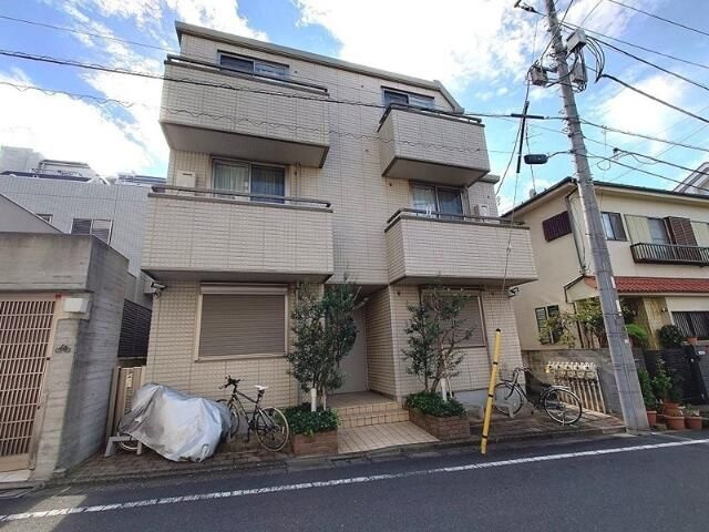 オリーブコートの外観