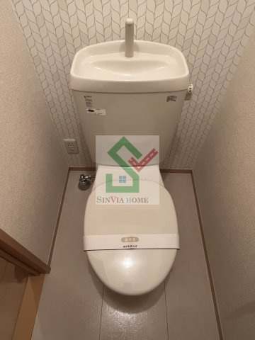 アンフラーゼのトイレ
