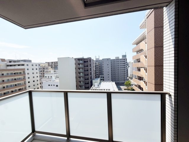 セイル江坂公園の展望