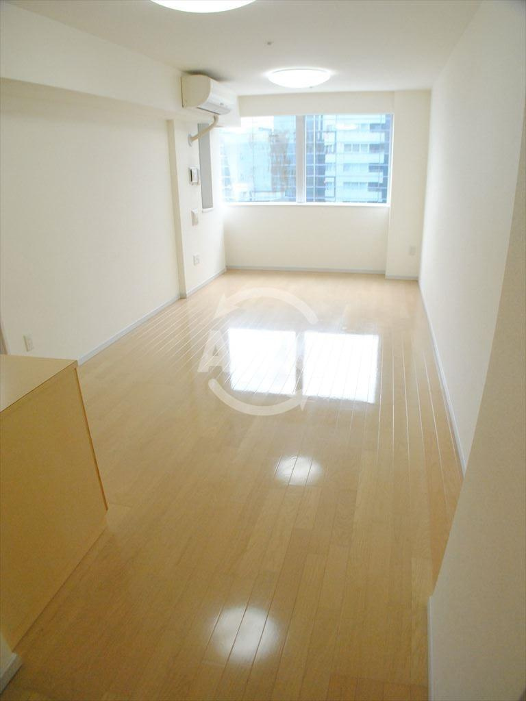 ディーグラフォート大阪NYタワー肥後橋　西船場小学校区の居間・リビング|ディーグラフォート大阪NYタワー肥後橋　リビング