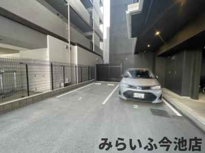 【駐車場】 | ルーエ今池