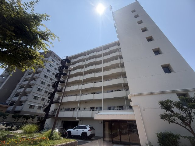 イトーピア塩屋の外観