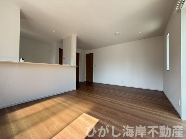 茅ヶ崎市中島　中古戸建のダイニング|16.2帖　LDK
