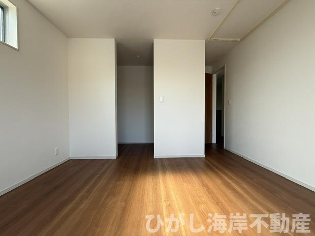 茅ヶ崎市中島　中古戸建の寝室|7.7帖　洋室