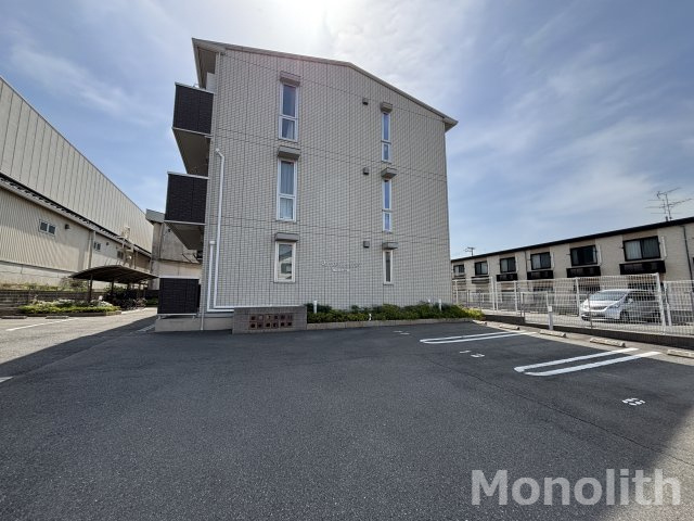 パラッツォ伏尾の駐車場