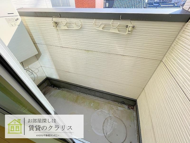 クラリエール日照町のバルコニー