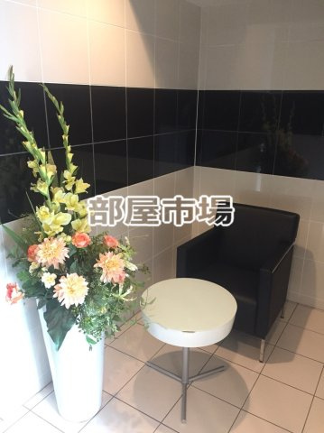ミモラダ亀戸駅前のロビー