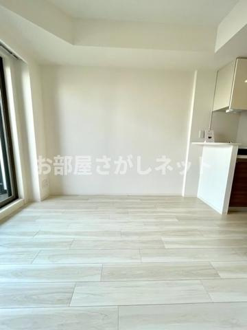 レジディア品川シーサイド【おとり物件なし】#学生・社会人にオススメ！初期費用分割払いOK！の居間・リビング
