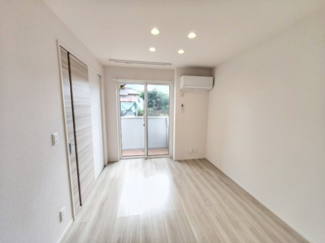 D-Invest田宮の居間・リビング