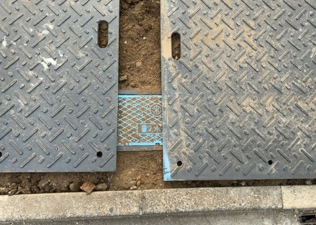 【設備】 | 敷地内には、散水栓や立水栓があります。水道水を直接利用できるため、水を運ぶ手間を省くことが出来ます。大量の水を必要とする洗車作業や清掃などに役立ちます。その他設備とあわせて、現地でご確認ください。