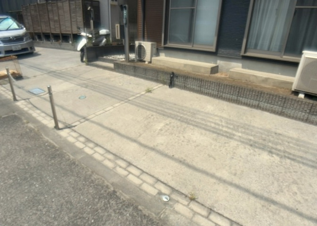 【駐車場】 | 駐車場と明記されていても、最小スペースでつくられた駐車場だと大型車は駐車できなかったり、出入りしにくくなったりする可能性があります。お車のサイズと購入したい物件の駐車場のサイズを現地で確認しましょう。