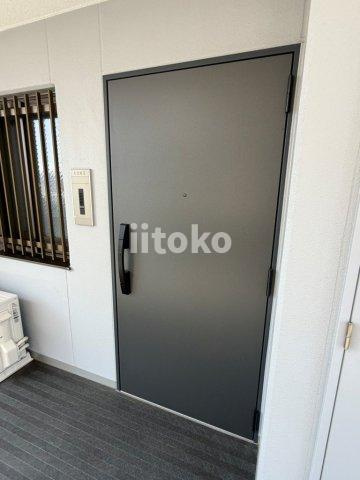 サンクレイドル浅草Ⅲの玄関