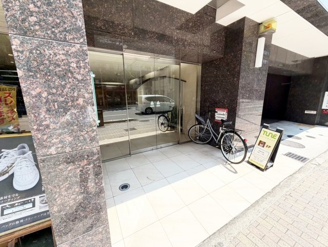 S-FORT江坂公園のエントランス