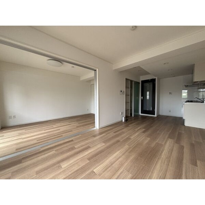 【居間・リビング】 | メゾン新西町 | ※写真は別号室