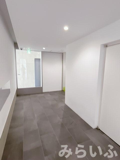 【ロビー】 | CORNES　HOUSE　NAGOYA
