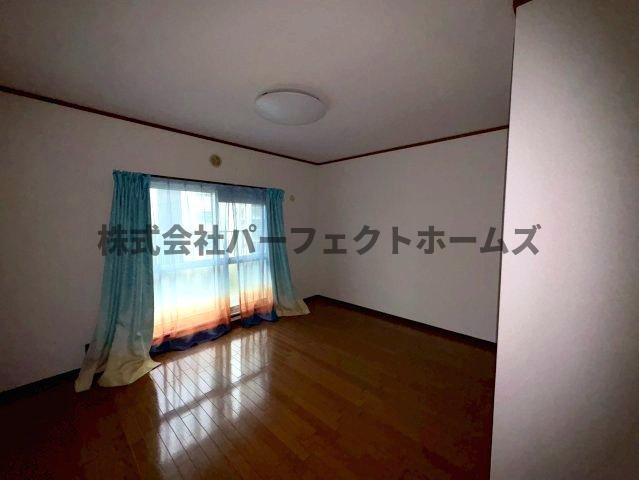 藤阪ハイツA1棟の洋室|洋室です