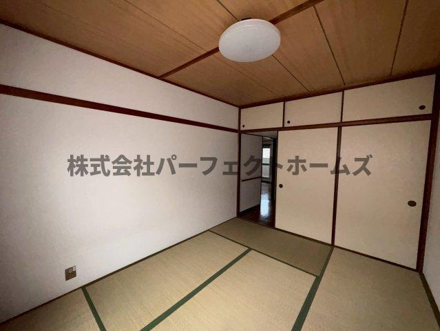 藤阪ハイツA1棟の和室|和室があると落ち着いた雰囲気になりますね
