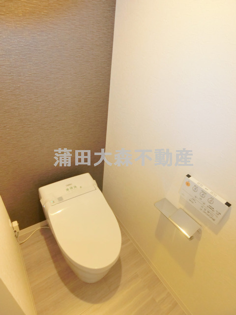 M-1Tokyo矢口のトイレ|温水洗浄便座付きのタンクレストイレ