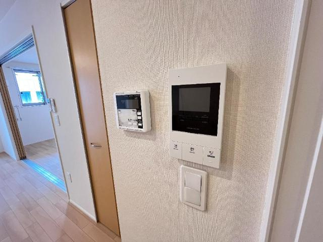 【内装】 | メゾンボヌールＡ | カメラ付インターホン