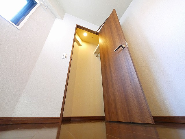 ディオ学園前プレシアの収納