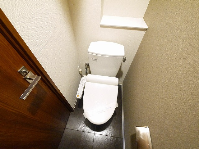 ディオ学園前プレシアのトイレ