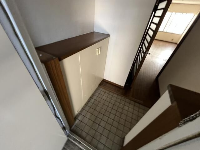 ＴＫパークサイド白山の玄関
