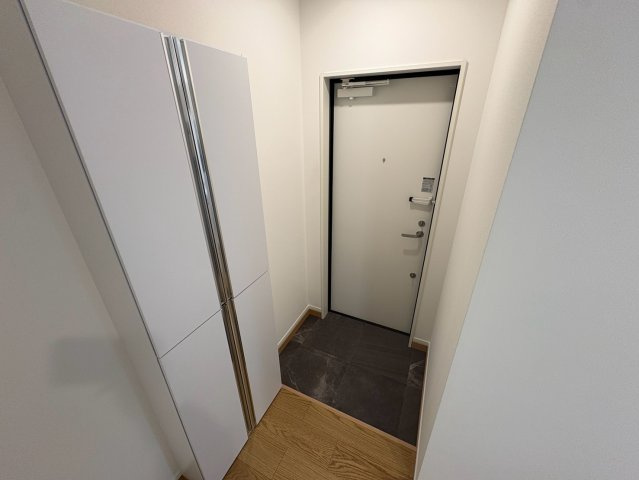 Nグランツ押切の玄関