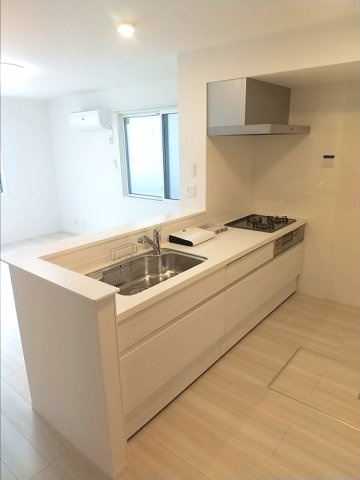 ルミエール北河堀のキッチン