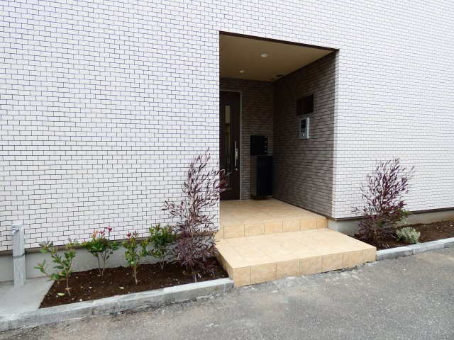 【エントランス】 | アーホルン和泉