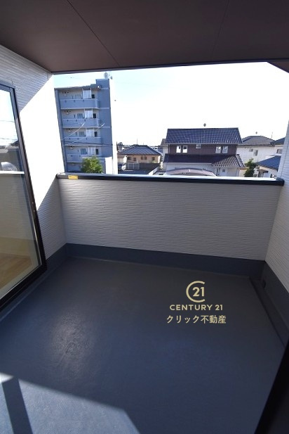 TERRACE　ひたちなか市高場　1期 　1の展望|日当たり良好なバルコニーです。気分転換に出るだけでも、晴れた日にお洗濯物やお布団を一気に干すのも気持ちがいい♪