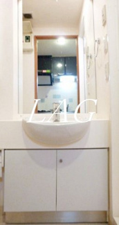【洗面所】 | Ｃａｓａ　Ｓｐｌｅｎｄｉｄｏ　Ｔｏｒａｎｏｍｏｎ　Ｅｓｔ | 洗面台です。