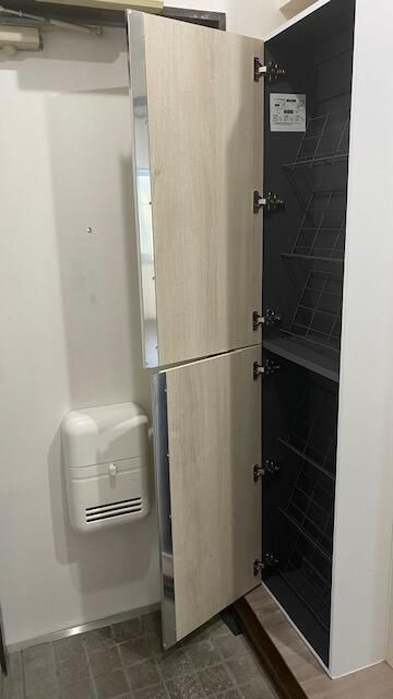 豊島区千川２丁目のアパートの玄関