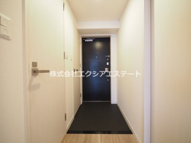 プレサンス四天王寺の玄関