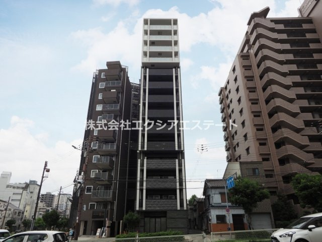 プレサンス四天王寺の外観
