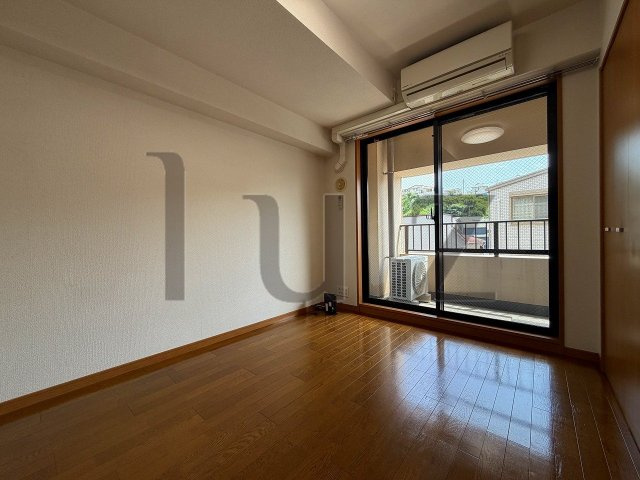 ラトゥール西横浜の居間・リビング