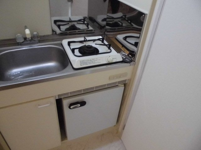 キャロル豊中のキッチン