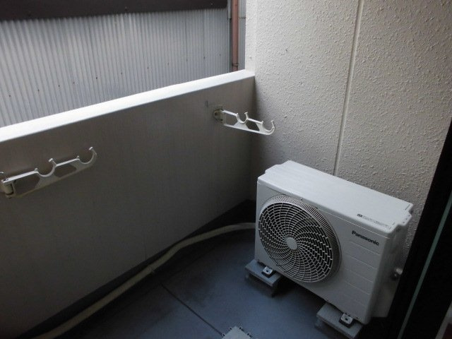 キャロル豊中のバルコニー