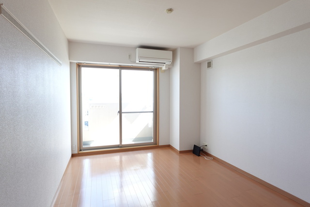 ニューシティアパートメンツ円上町の洋室|前回募集時の写真です。