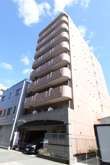 ニューシティアパートメンツ円上町の外観