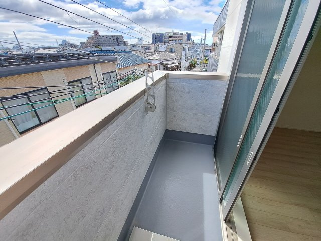 フジパレス西宮鳴尾Ⅱ番館 のバルコニー
