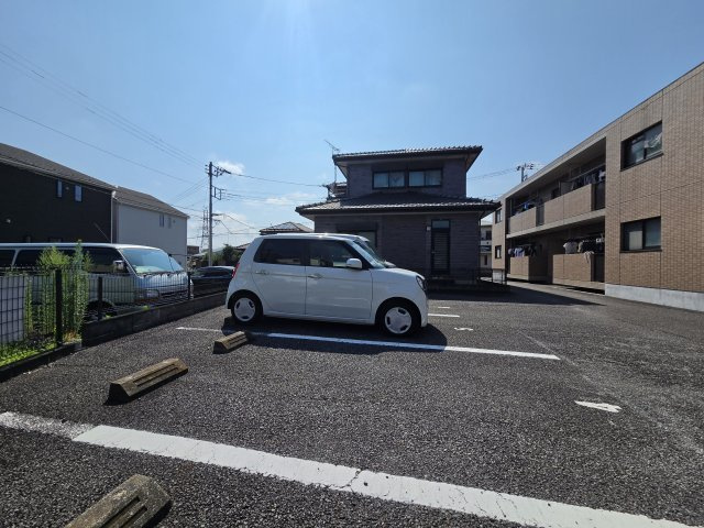 ビバ・ステートの駐車場