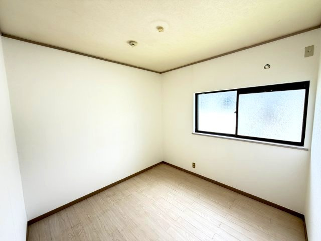 並木コーポラスの子供部屋
