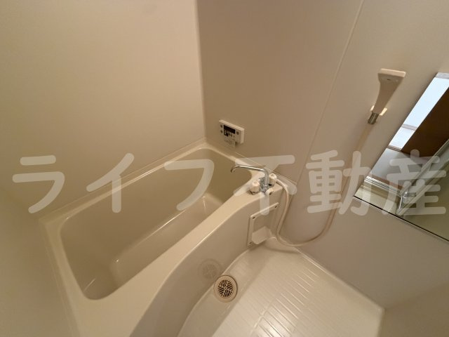 ヌカタヒルズの浴室|コンパクトで使いやすいお風呂です