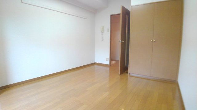T＆G四谷マンションの洋室|一人暮らしにぴったり（反転タイプ）