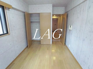 【寝室】 | フェニックス三軒茶屋 | 寝室です。